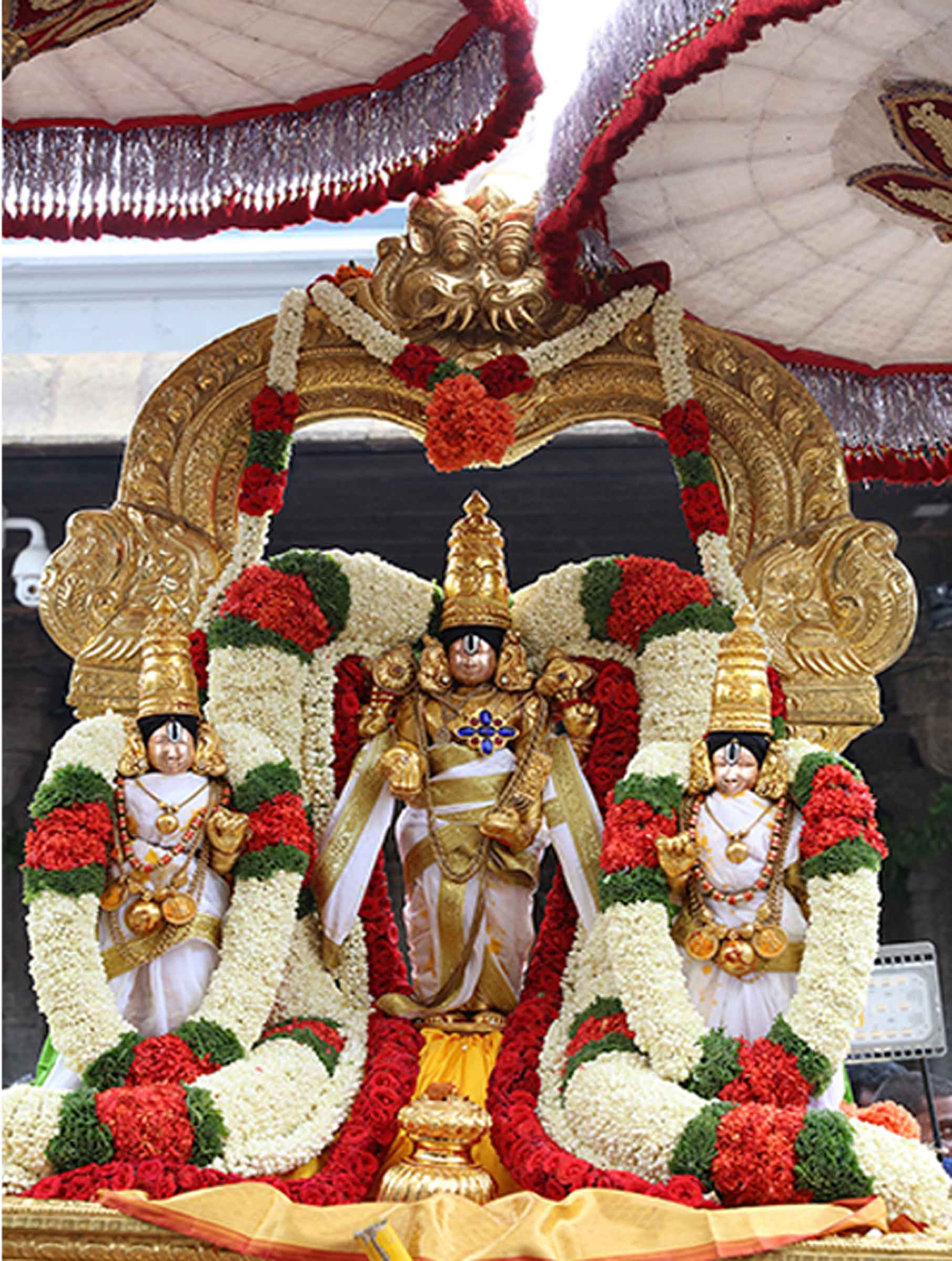 MALAYAPPA REAPPEARS IN GOLDEN ARMOUR
