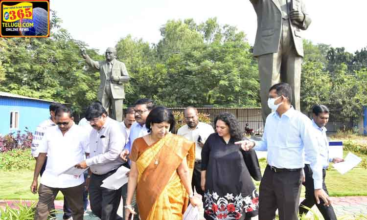 BR.Ambedkar-statue